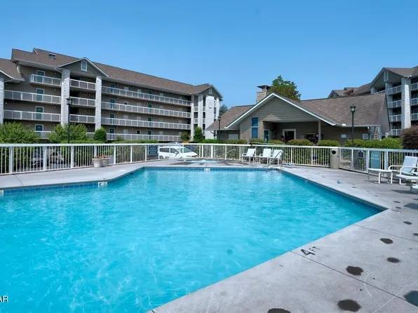 205 Ogle Dr #422, Pigeon Forge, TN 37863