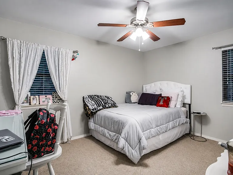1613 Box Canyon Ct — Photo 9