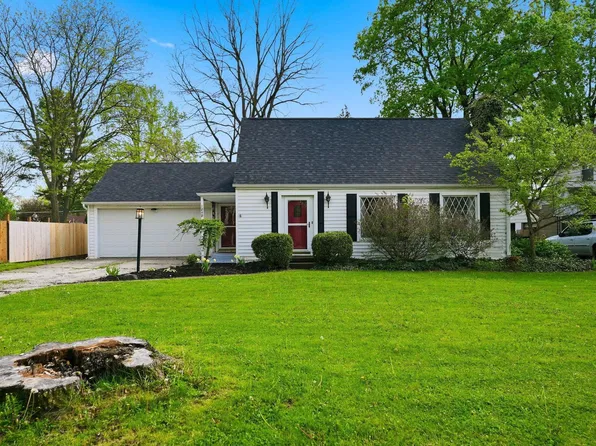 1242 Somerset Ln, Fort Wayne, IN 46805