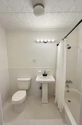 Rented by Owner | media 11