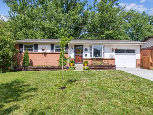 10267 Season Dr, Cincinnati, OH 45251
