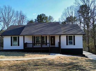 380 White Springs Rd, Warrior, AL 35180