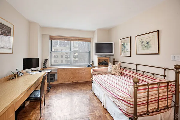 Sold by Halstead Real Estate | media 23