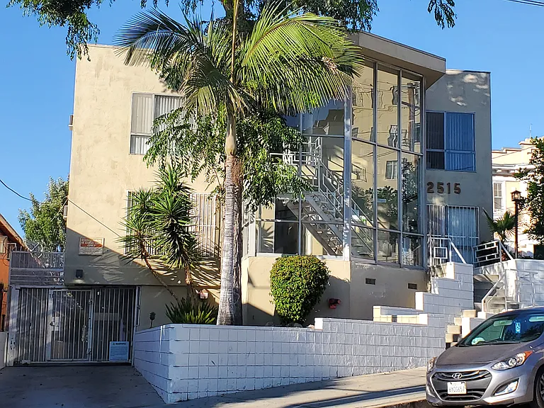 2515 Ocean View Ave #109 — Photo 8