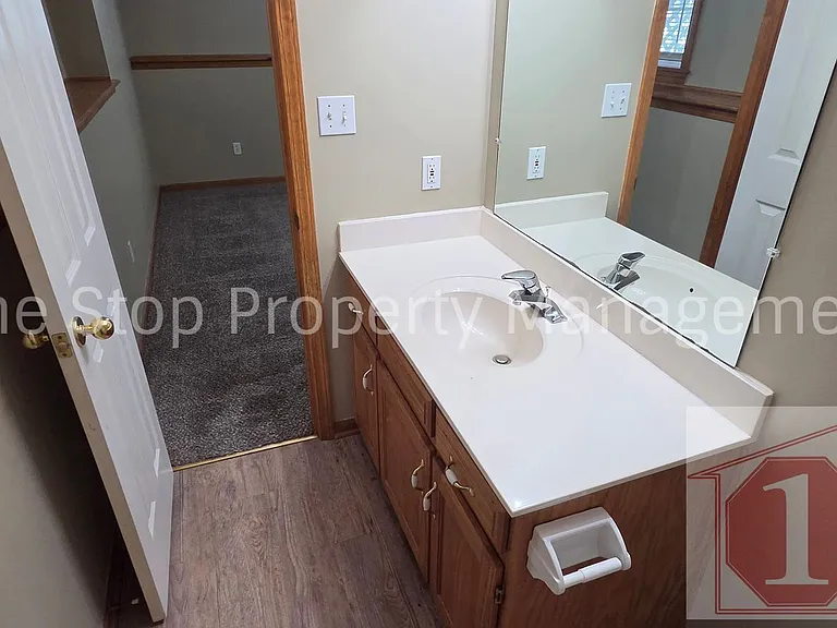 16002 Harold Dr — Photo 25