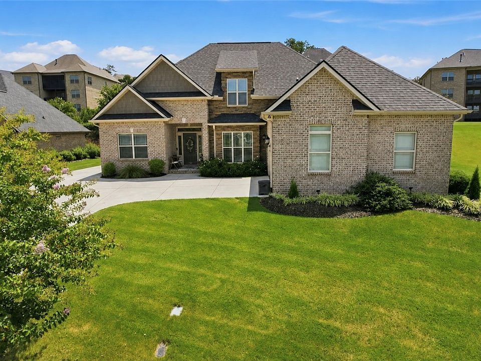 1st image of 114 Siena Dr