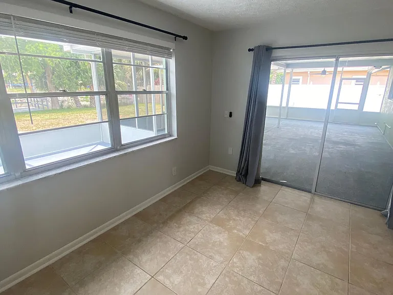 1317 Willow Rd — Photo 25