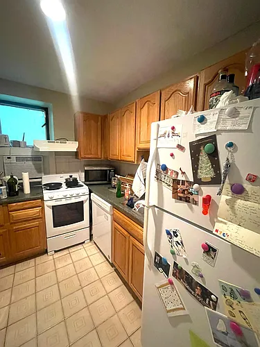 1131 Broadway #3 Photo 1