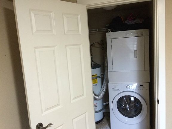 3rd image of 14300 32nd Ave NE APT 208