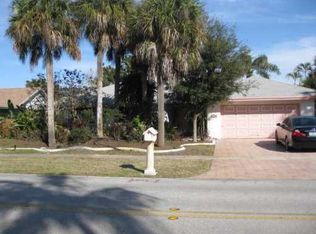 611 SW 96th Ave, Pembroke Pines, FL 33025