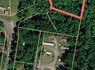 22 Greenbriar Cir, Claxton, GA 30417