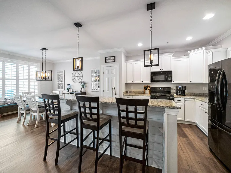 6 New Village Greene Dr — Photo 9