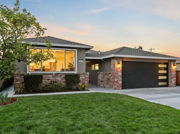 1678 Carleton Ct, Redwood City, CA 94061