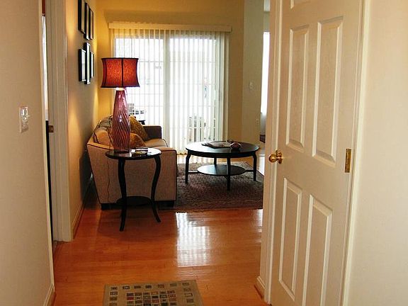 3rd image of 333 Elmcroft Blvd #5104