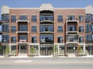2954 W Irving Park Rd APT 2C, Chicago, IL 60618