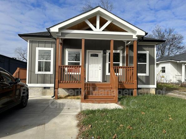11 Woodvale Ave