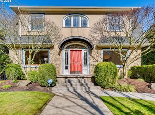3923 SE Ash St, Portland, OR 97214
