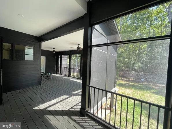 14388 Frontier Trails Ct, Waldorf, MD 20601