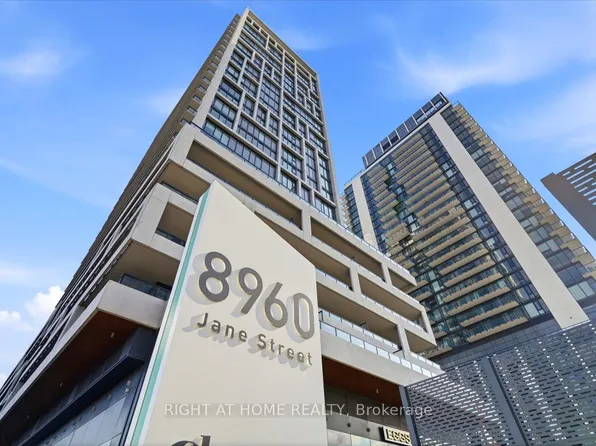 8960 Jane St #910, Vaughan, ON L4K 0N9