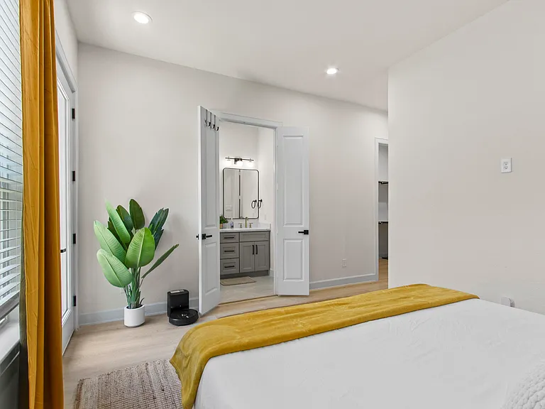 6521 Madrid St — Photo 23
