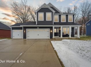 16045 River Ridge Trl, Linden, MI 48451