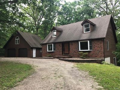2951 Pinewood Dr, Columbia, IL, 62236
