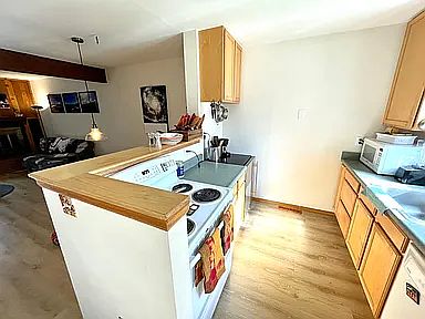 4th image of 3371 Hickok Pl