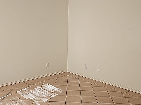 3rd image of 2606 Presidio Dr APT 18