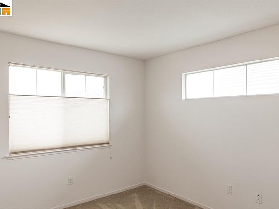 3rd image of 59 Sea Isle Dr
