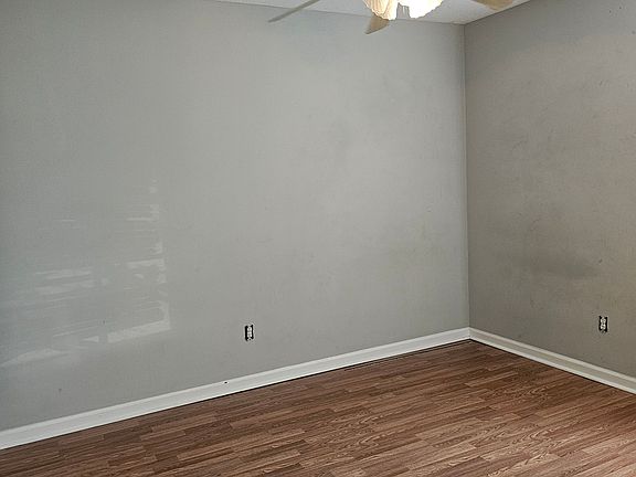 2nd image of 7115 Hampton Dr