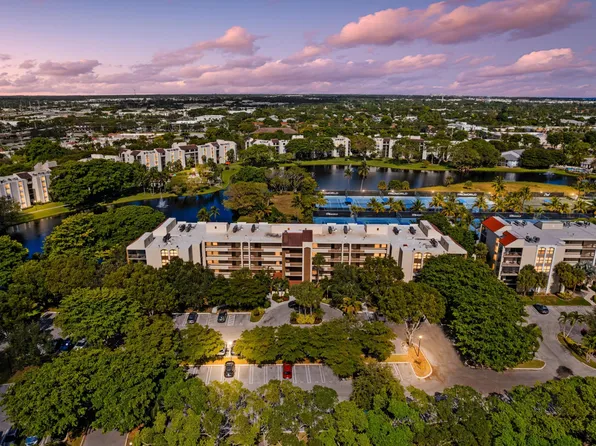 825 Egret Cir APT 504, Delray Beach, FL 33444