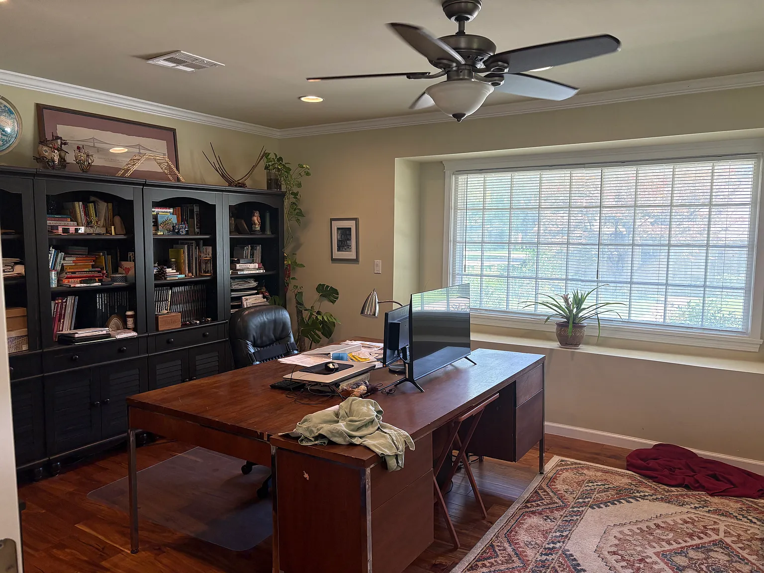 3 bed, 2.5 bath, 2200 sqft, $2,500 — Photo 4