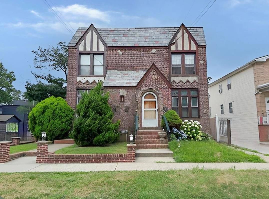 9268 240th Street, Bellerose, NY 11426 | Zillow