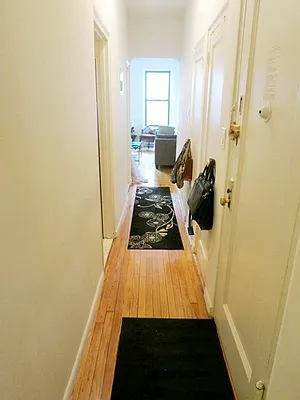 Rented by Avenues Real Estate | media 2