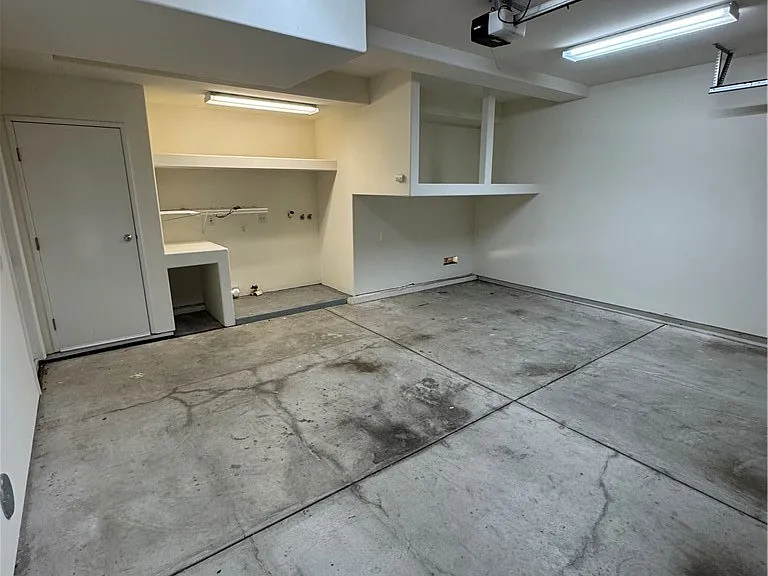 942 Sartori Ave — Photo 20