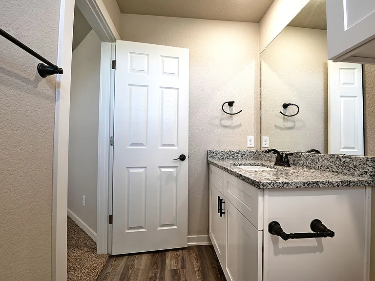 11318 Clearmine St — Photo 40