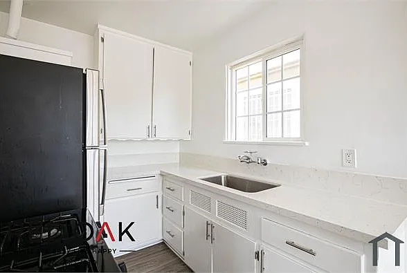 2417 W Vernon Ave #2417 — Photo 6