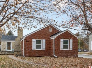 4954 Ohio St, Omaha, NE 68104