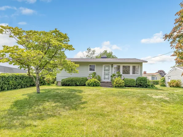 52 Sunset Drive, Derby, CT 06418