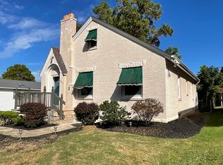 230 Green Oak Dr, Huntington, WV 25705