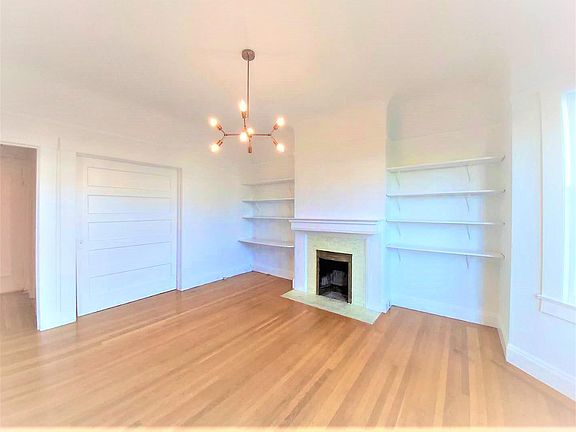 4th image of 1935 15th St APT 1