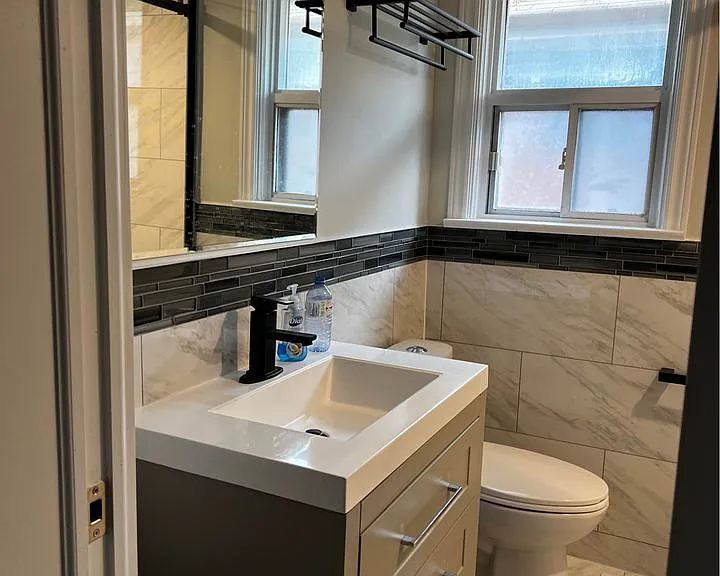 1 Mozart Ave — Photo 10