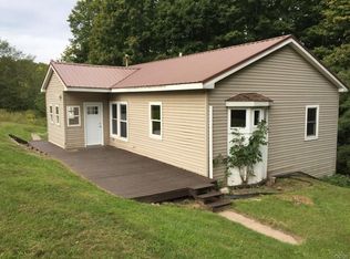 80 Engles Rd, Oswego, NY 13126