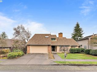 15621 NE Siskiyou Ct, Portland, OR 97230