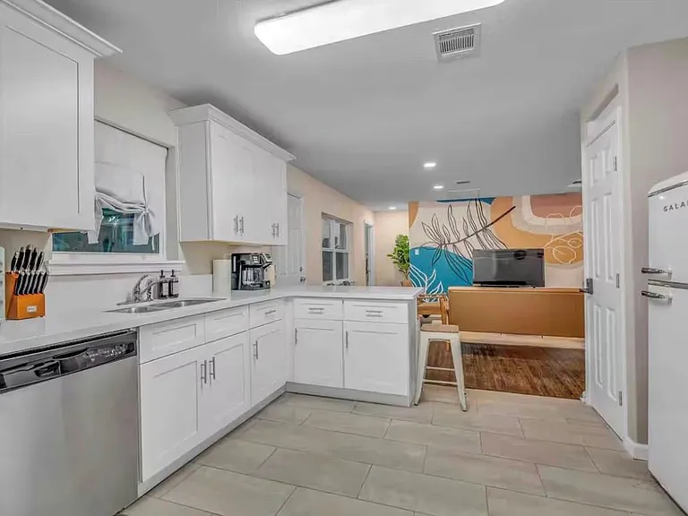 8411 Garden Parks Dr — Photo 6