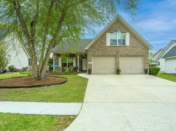 111 Tunstall Dr, Goose Creek, SC 29445