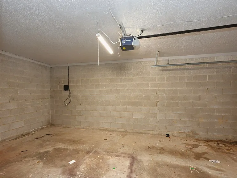 215 Summit Ridge Dr — Photo 55