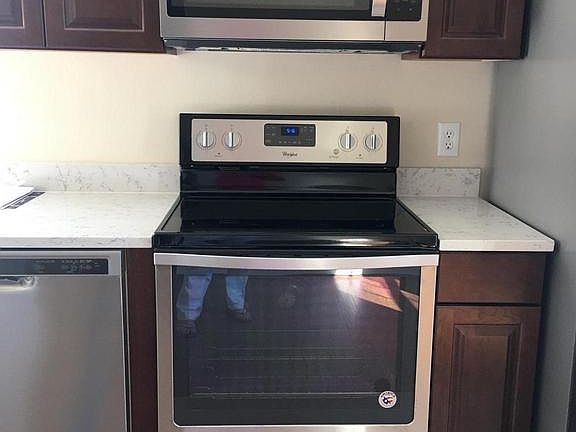 5th image of 5310 Briarbend Ct