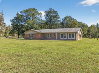 137 Private Road 8116, Orange, TX 77632