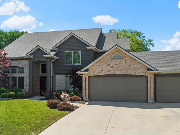 10134 Winding Creek Ln, Fort Wayne, IN 46804